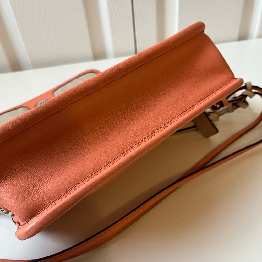 Coach Bag - Picture 10 of 16